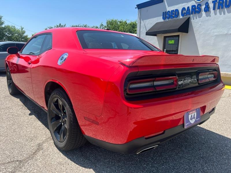 Dodge Challenger SXT 2020