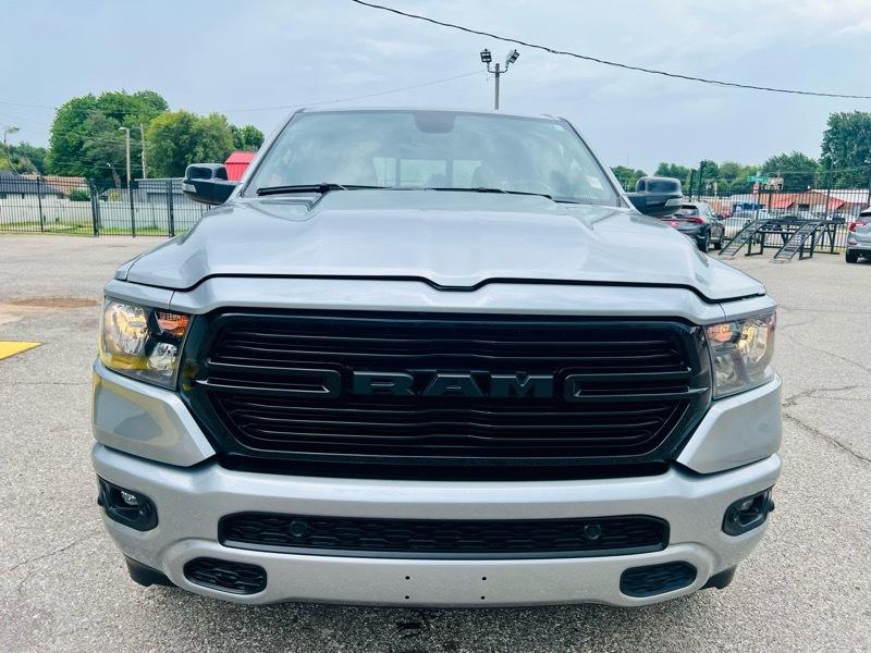 RAM 1500 Big Horn Crew Cab SWB 4WD 2023