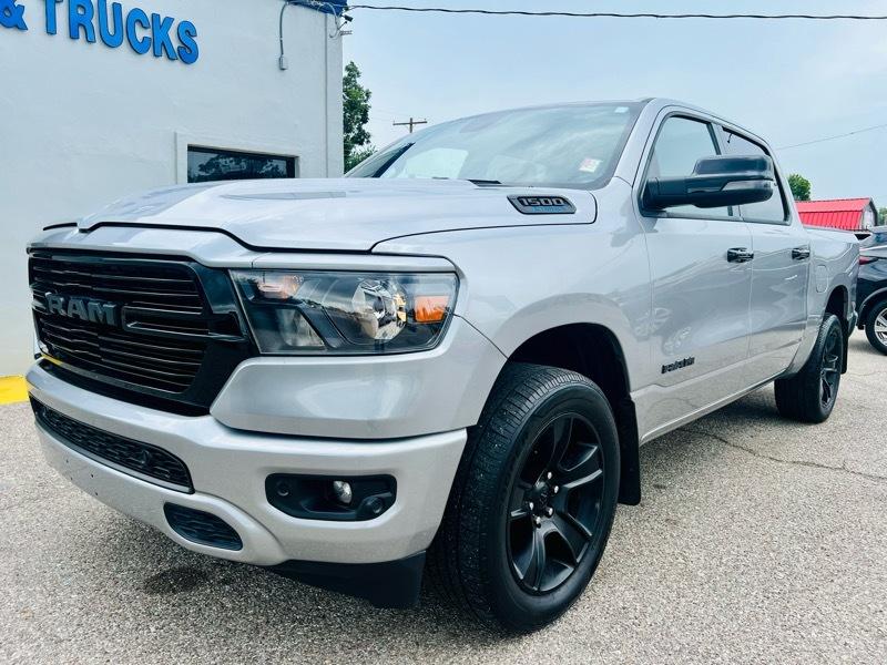 RAM 1500 Big Horn Crew Cab SWB 4WD 2023