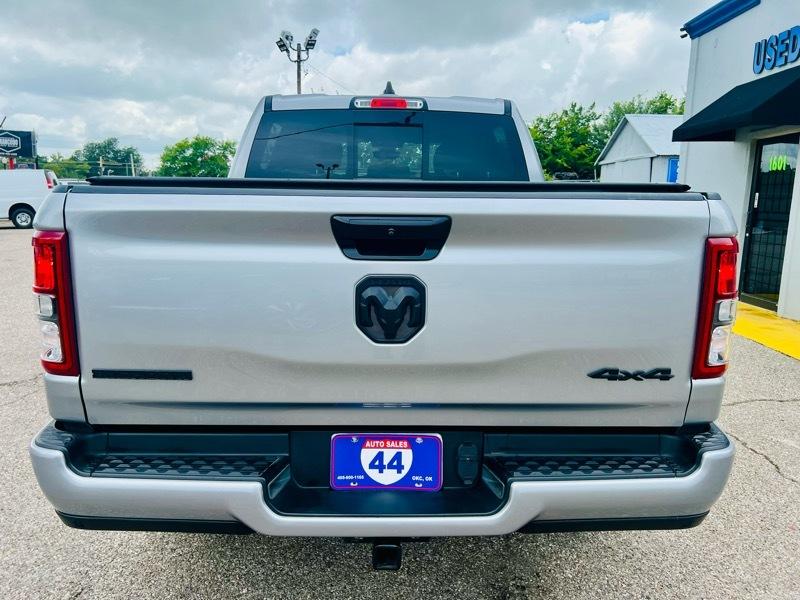 RAM 1500 Big Horn Crew Cab SWB 4WD 2023