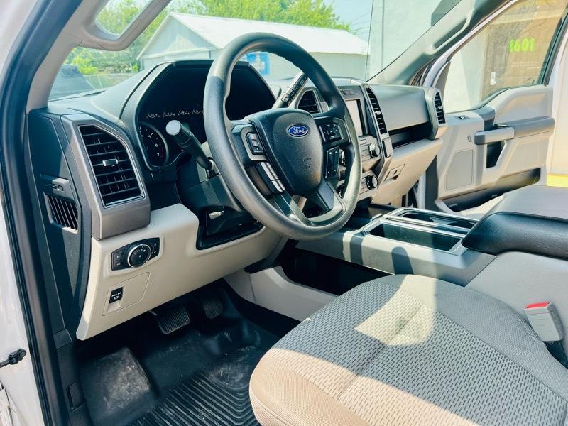 Ford F-150 2WD SuperCrew 139" XLT 2020