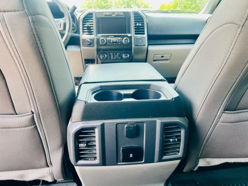 Ford F-150 2WD SuperCrew 139" XLT 2020