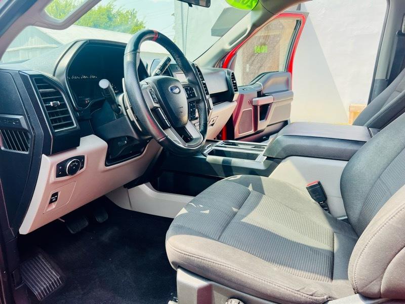 Ford F-150 2WD SuperCrew 145" STX 2020