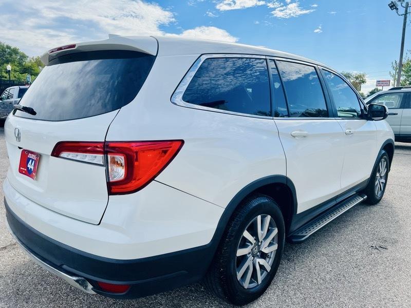 Honda Pilot EX-L w/Navigation and RES 2019