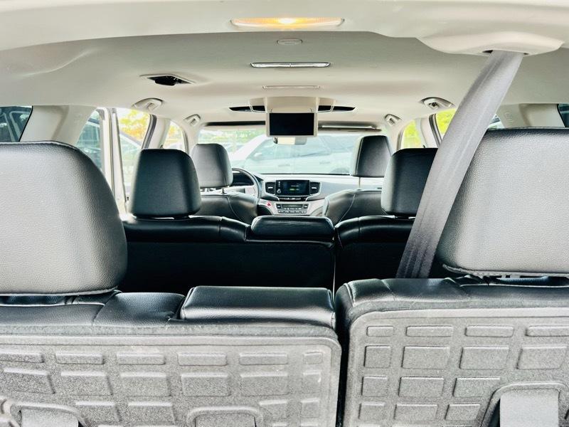 Honda Pilot EX-L w/Navigation and RES 2019