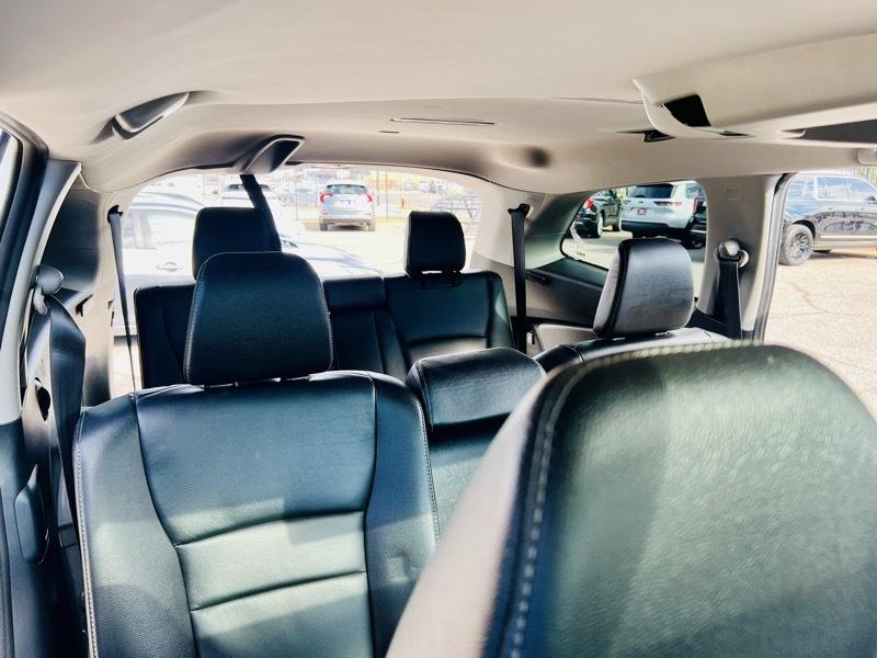 Honda Pilot EX-L w/Navigation and RES 2019