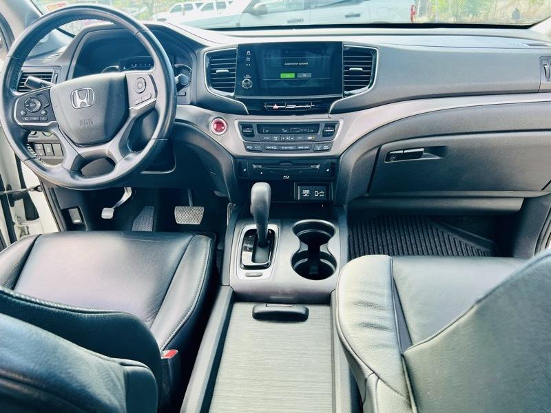 Honda Pilot EX-L w/Navigation and RES 2019