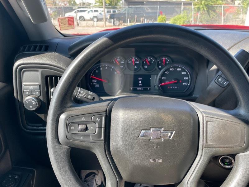 Chevrolet Silverado 1500 Custom Crew Cab 2WD 2023