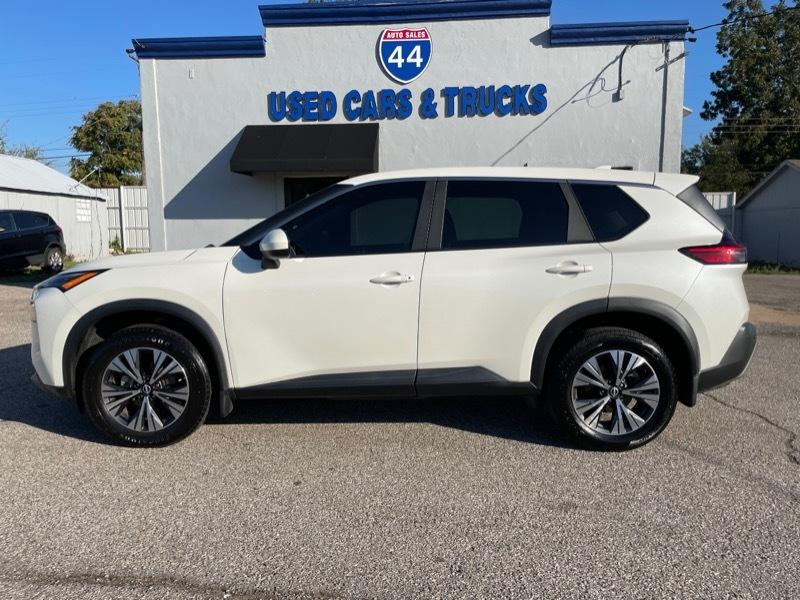Nissan Rogue SV 2023