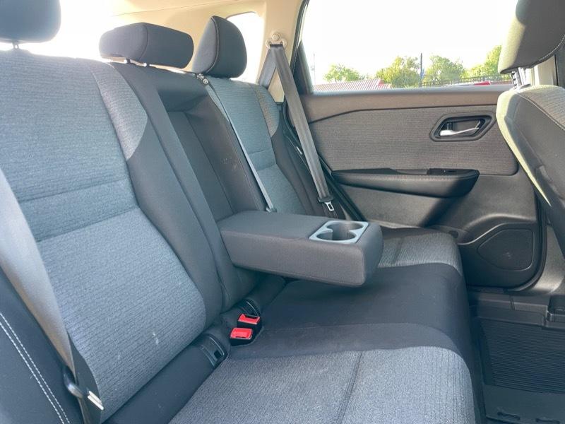 Nissan Rogue SV 2023