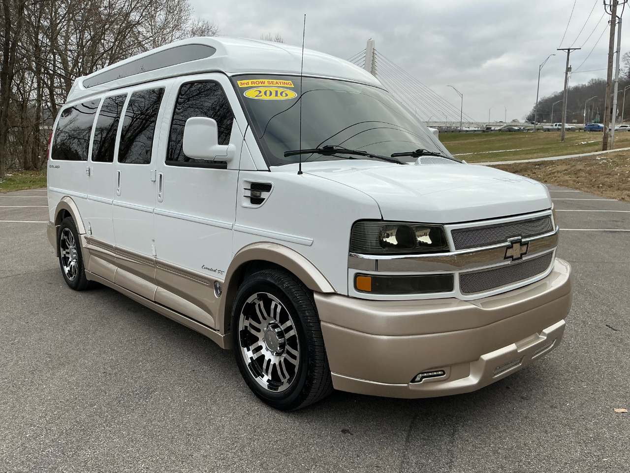 2016 Chevrolet Express Cargo Van RWD 2500 135"