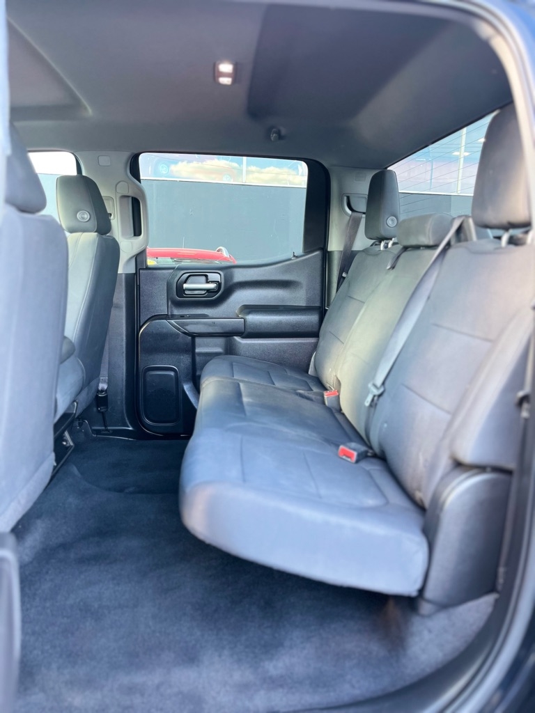 Chevrolet Silverado 1500 4WD Crew Cab 147" Custom 2020