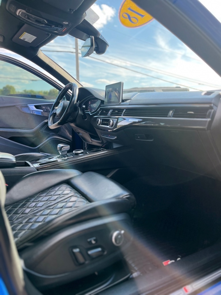 Audi S4 3.0 TFSI Premium Plus quattro AWD 2018