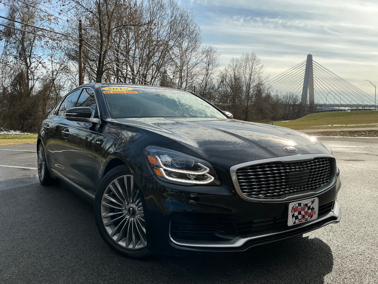 2019 Kia K900 Luxury's photo