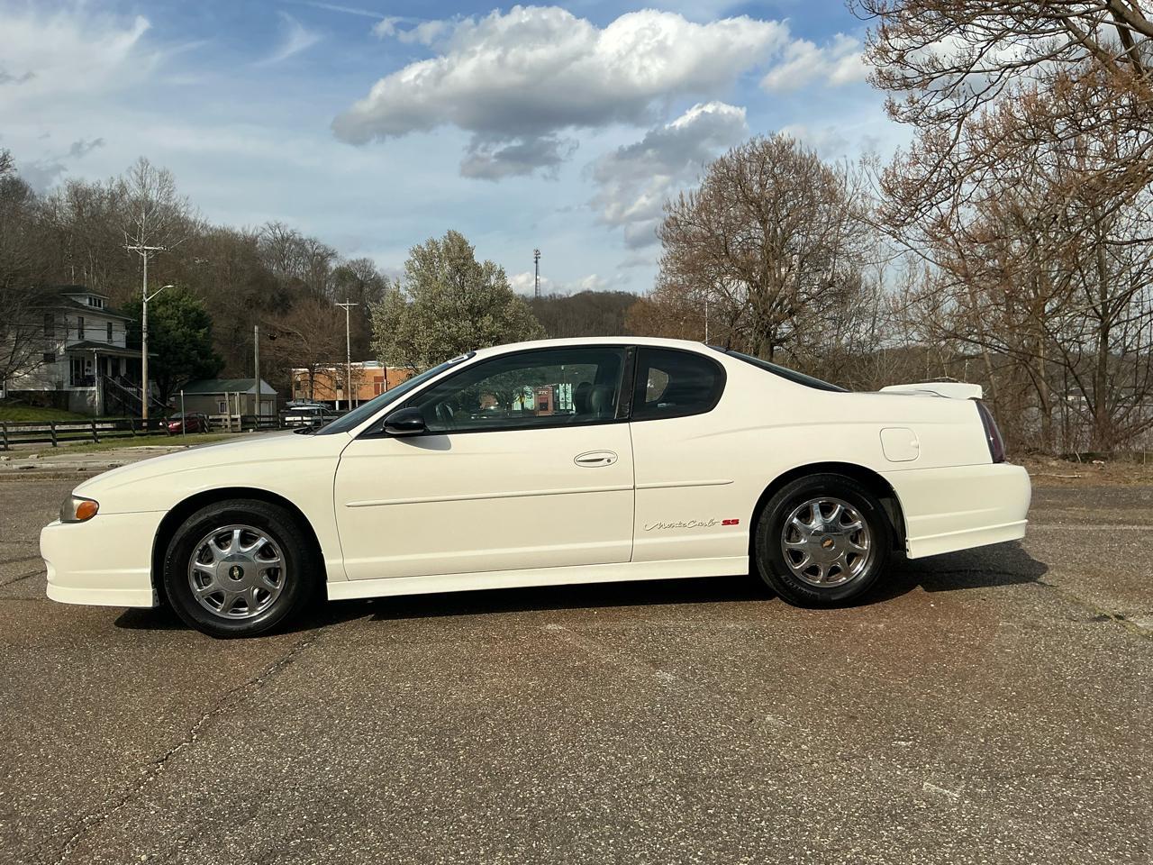 Chevrolet Monte Carlo 2dr Cpe SS 2002