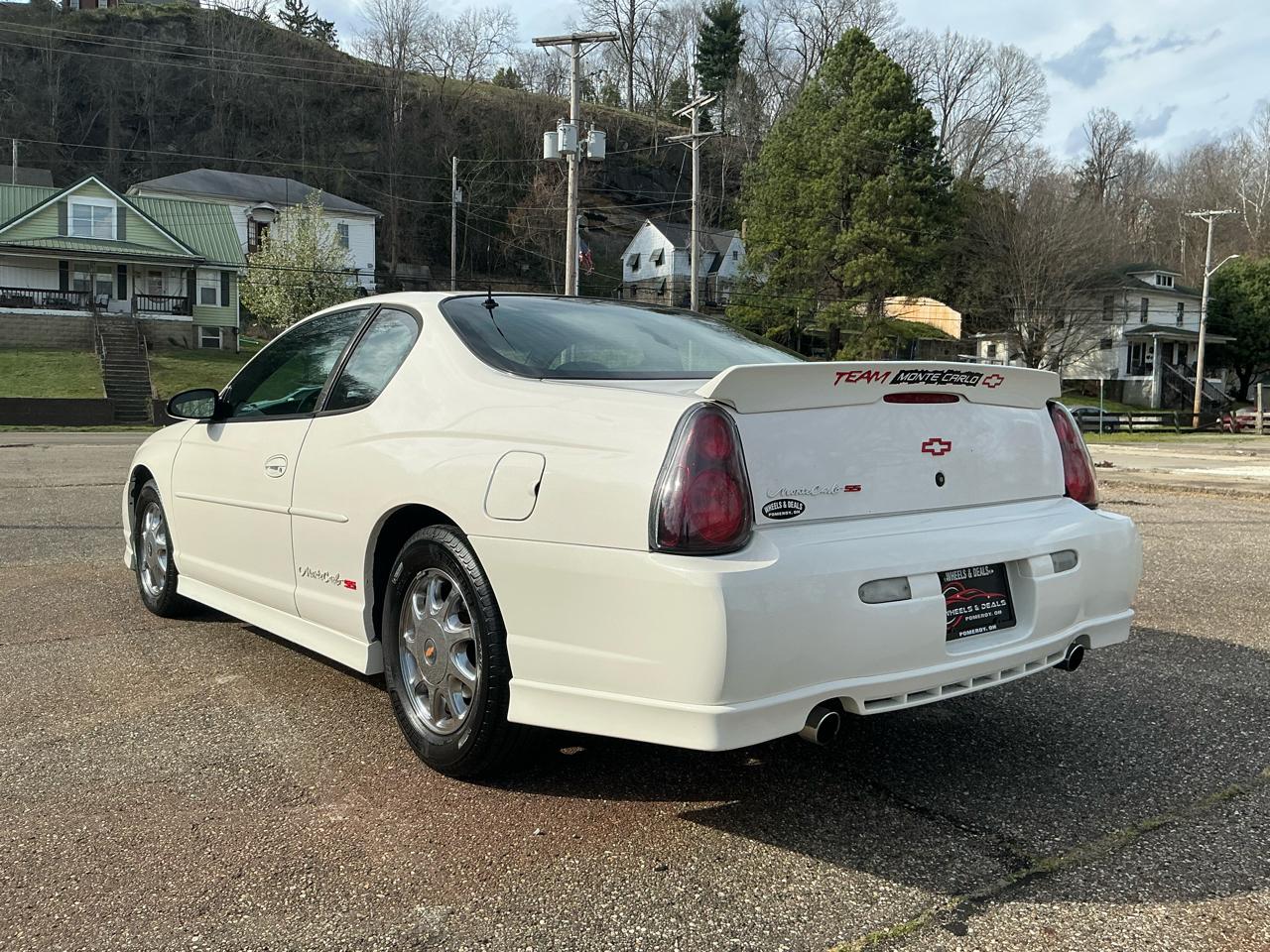 Chevrolet Monte Carlo 2dr Cpe SS 2002