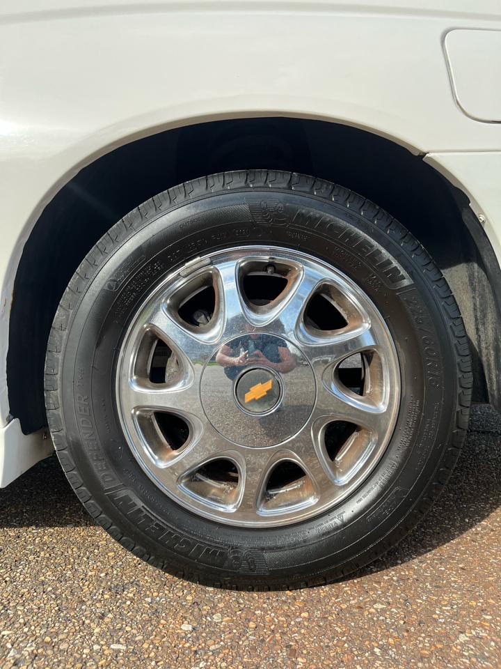 Chevrolet Monte Carlo 2dr Cpe SS 2002