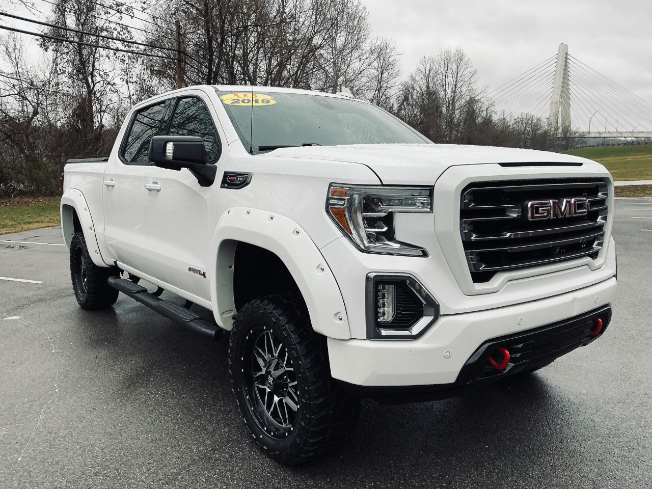 2019 GMC Sierra 1500 4WD Crew Cab 147" AT4