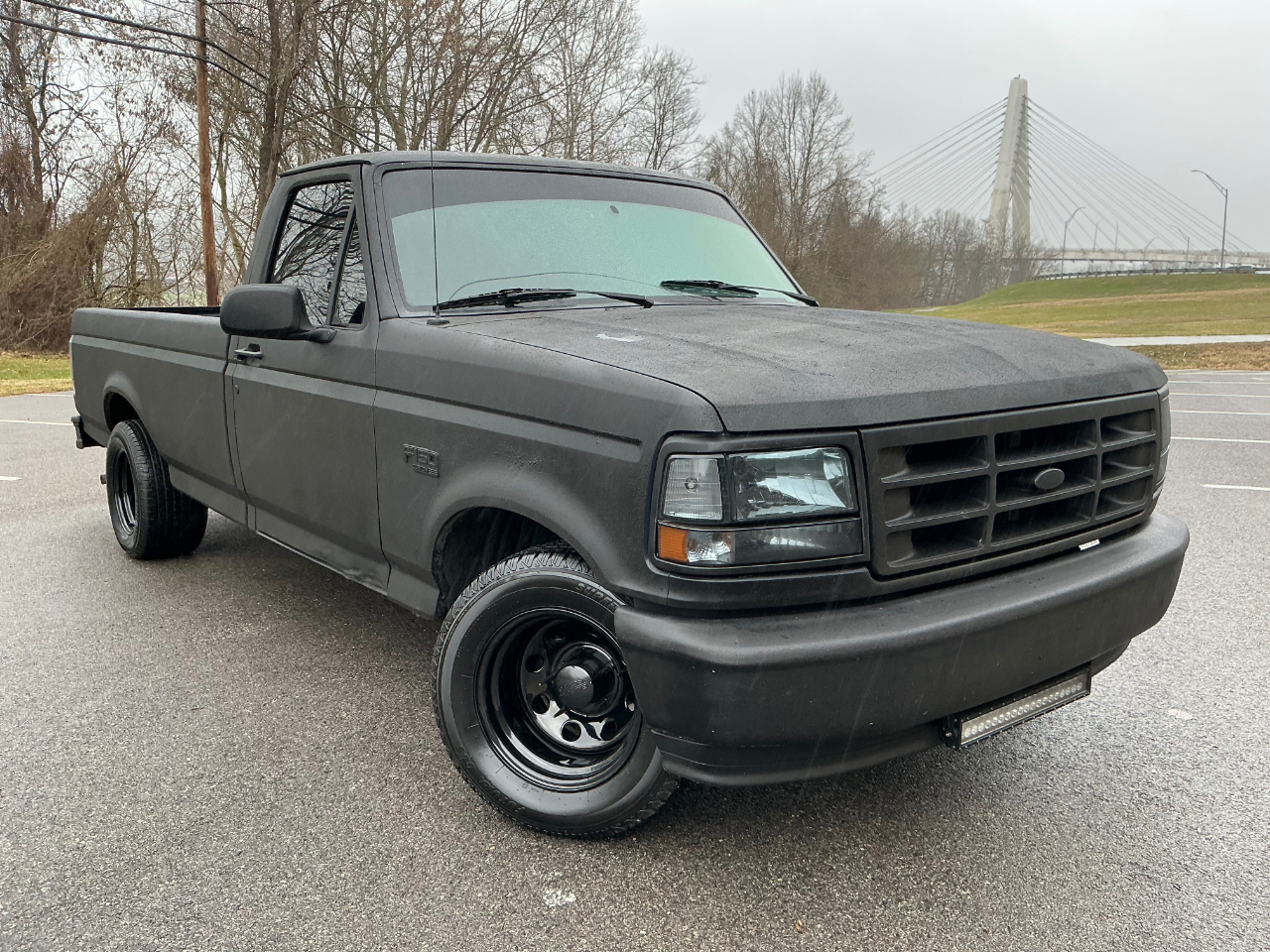 1992 Ford F-150 Flareside 117" WB