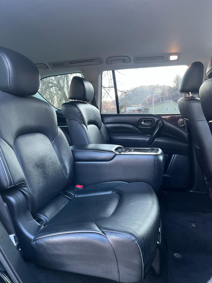 Infiniti QX80 LUXE AWD 2020