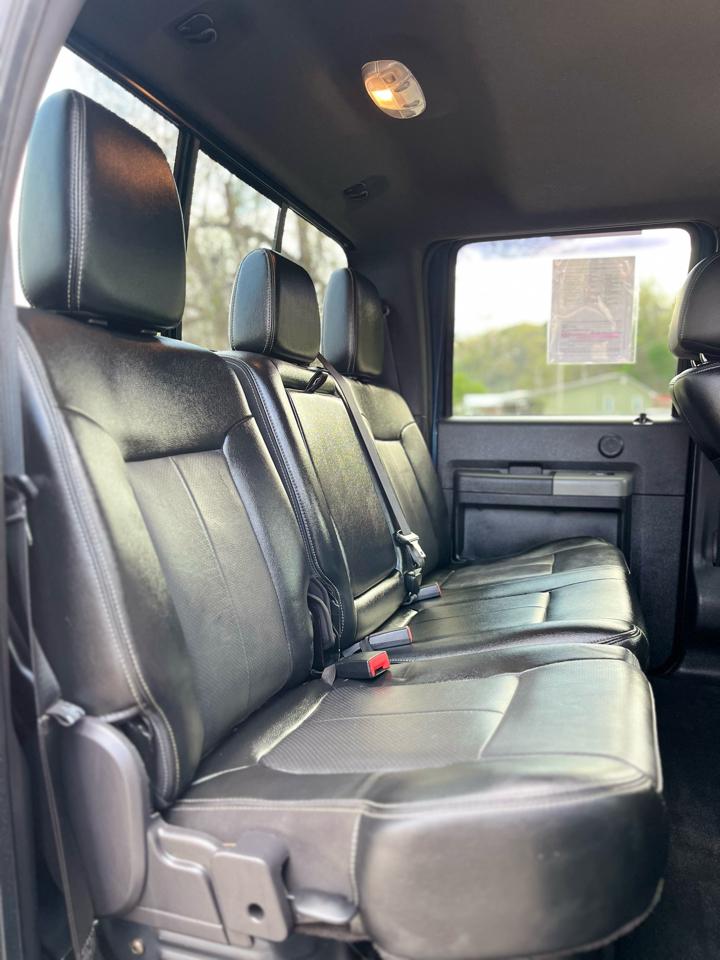 Ford Super Duty F-350 SRW 4WD Crew Cab 172" Lariat 2016