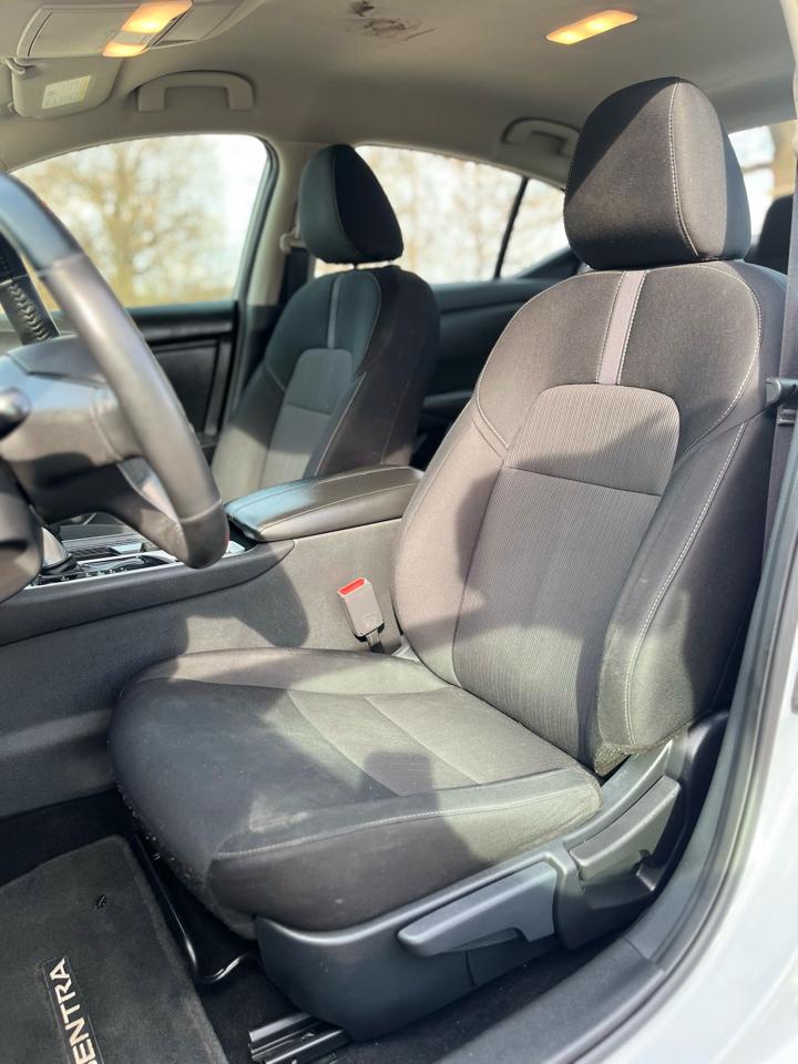 Nissan Sentra SV CVT 2023