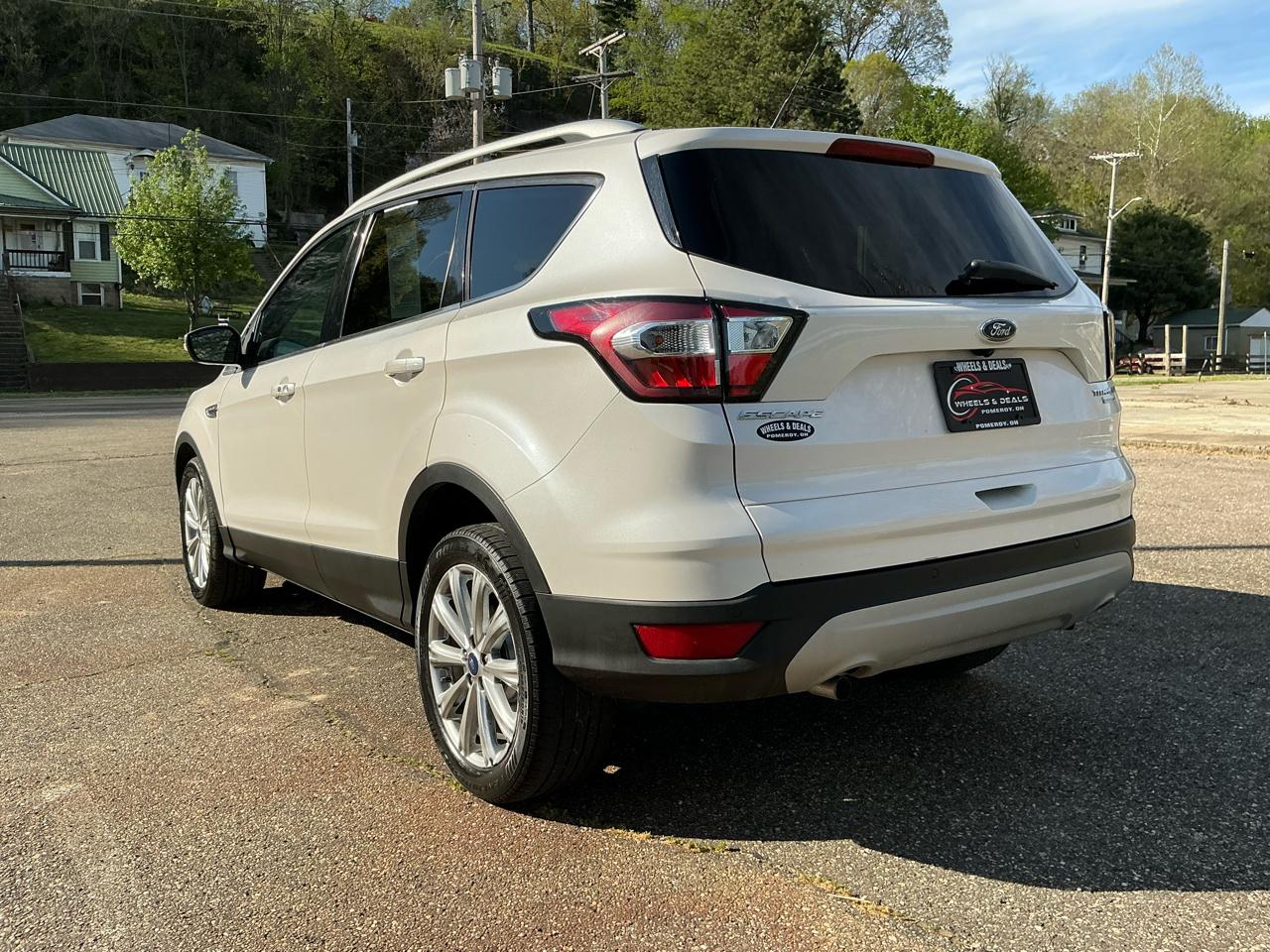 Ford Escape Titanium 4WD 2017