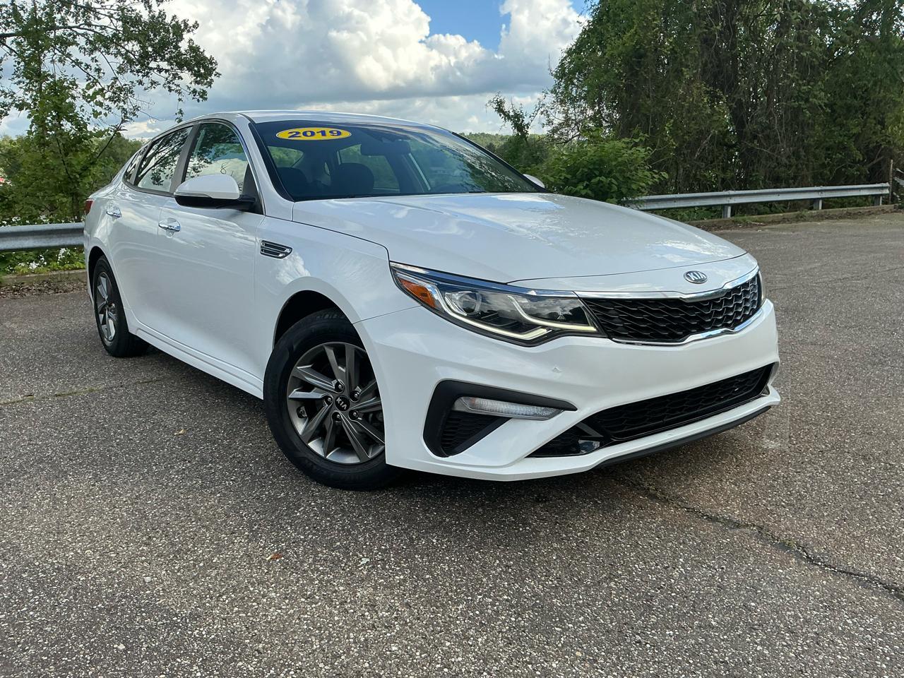 2019 Kia Optima LX Auto