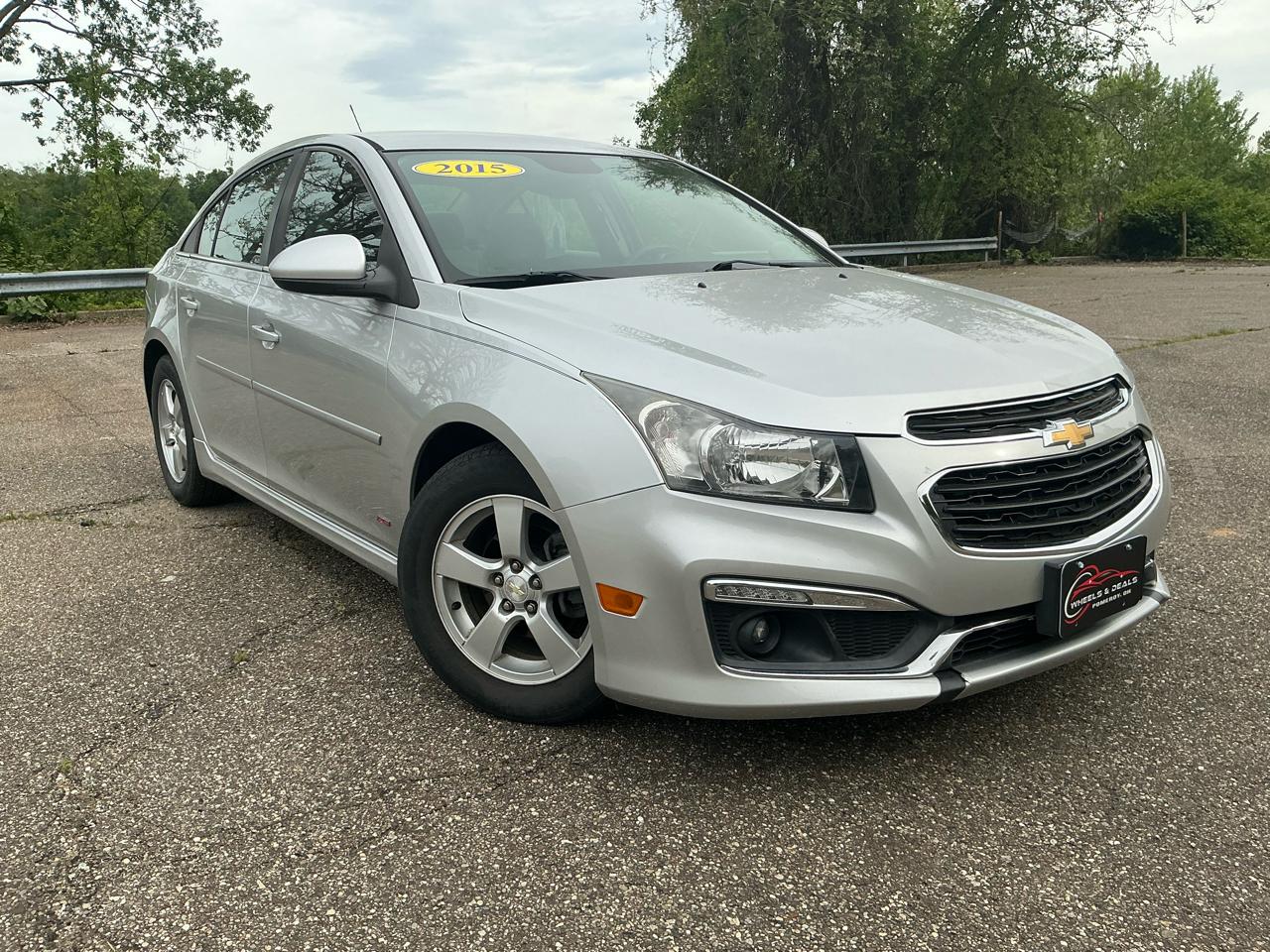 2015 Chevrolet Cruze 4dr Sdn Auto 1LT
