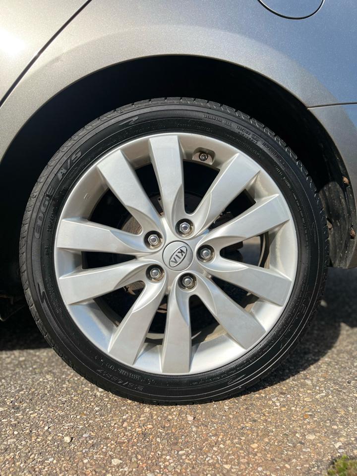 Kia Forte 4dr Sdn Auto SX 2010