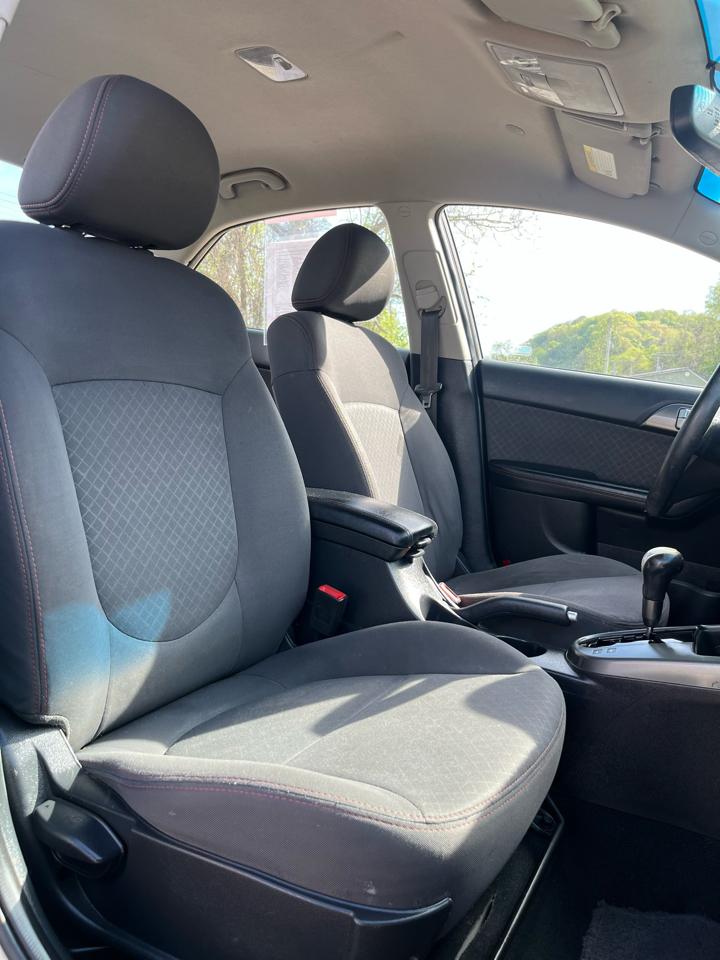 Kia Forte 4dr Sdn Auto SX 2010