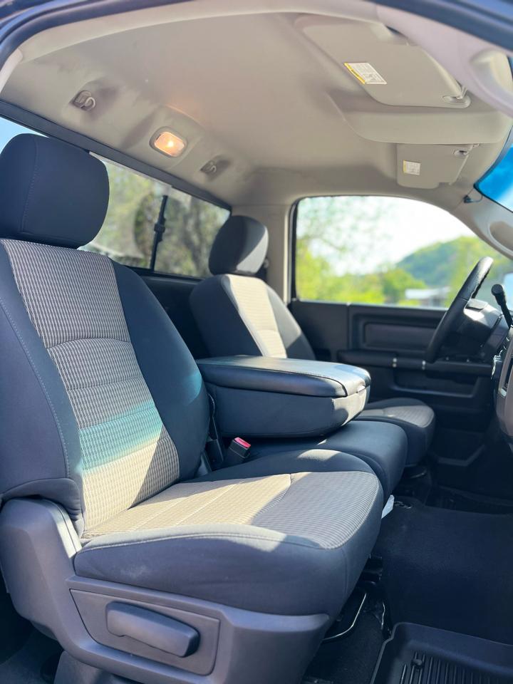 Dodge 1500 2WD Reg Cab 120.5" ST 2012