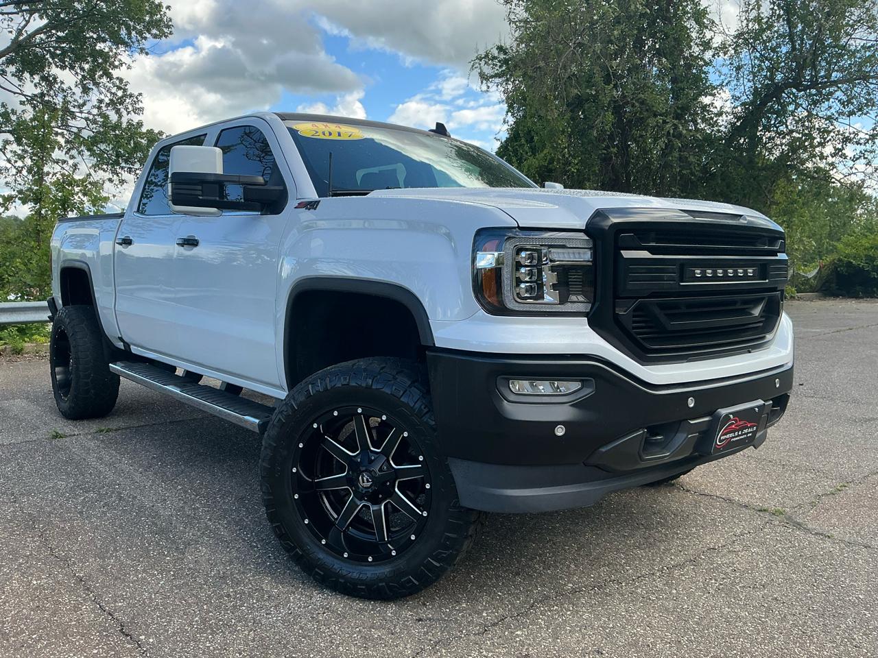 2017 GMC Sierra 1500 4WD Crew Cab 143.5" SLT