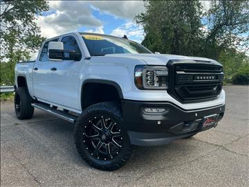 2017 GMC Sierra 1500 4WD Crew Cab 143.5" SLT