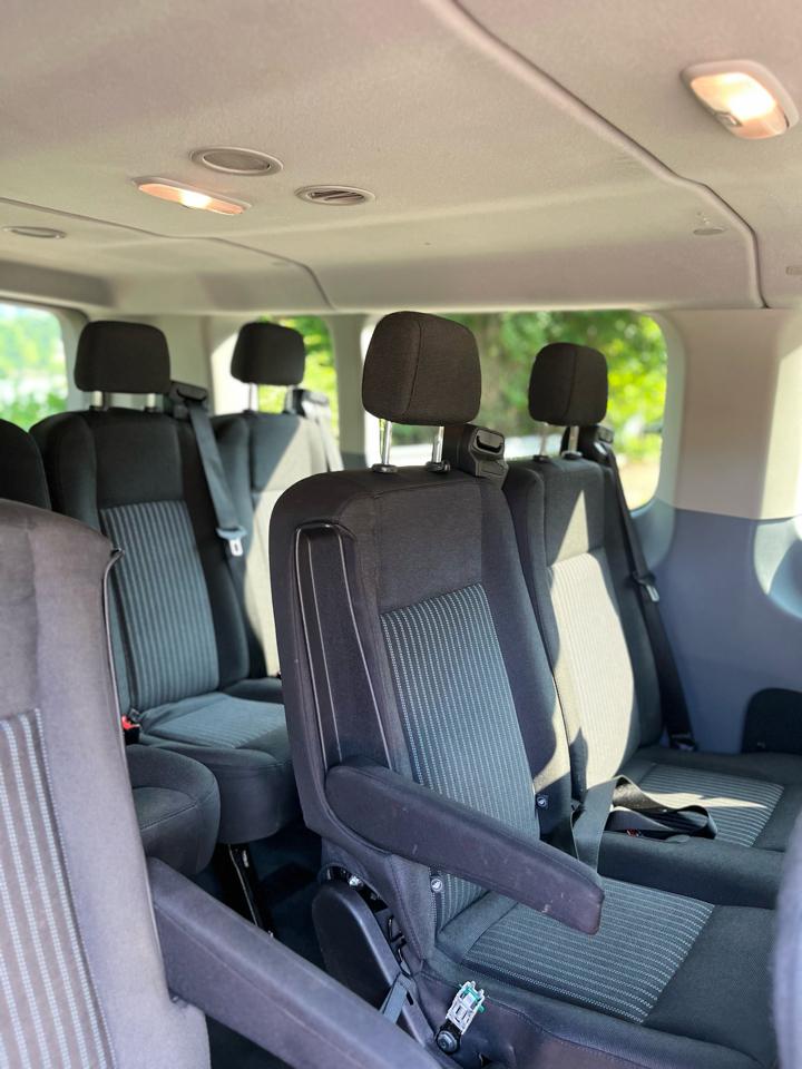 Ford Transit Wagon T-350 148" Low Roof XLT Sliding RH Dr 2017
