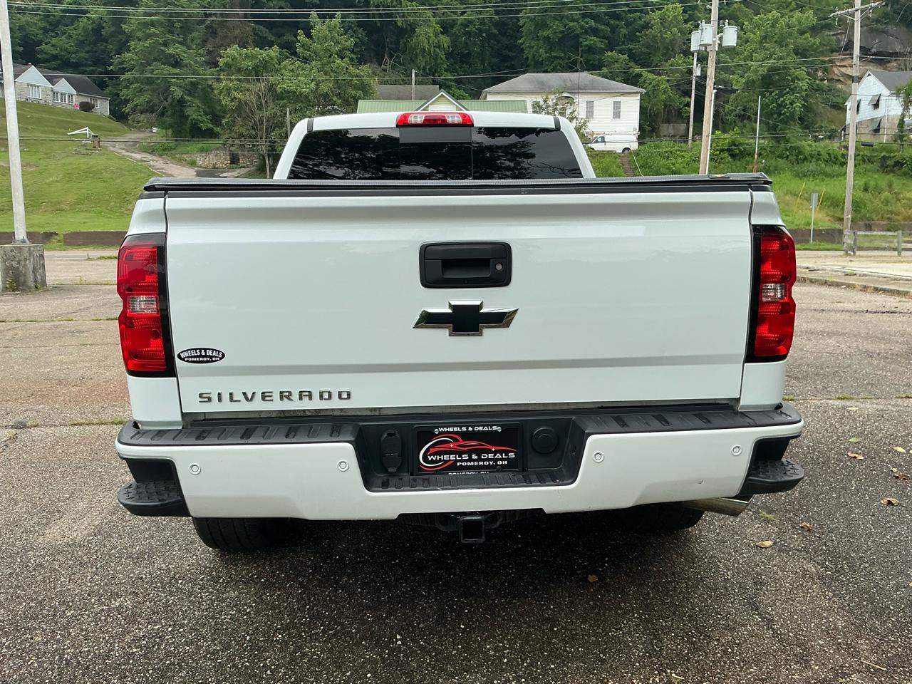 Chevrolet Silverado 1500 4WD Crew Cab 143.5" LT w/2LT 2017