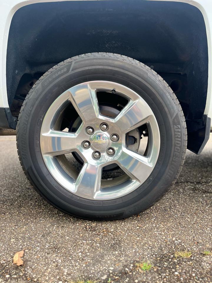 Chevrolet Silverado 1500 4WD Crew Cab 143.5" LT w/2LT 2017