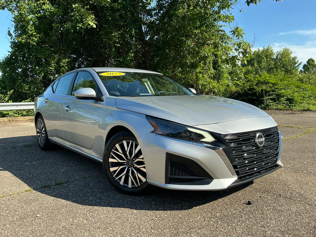2023 Nissan Altima 2.5 SV Sedan