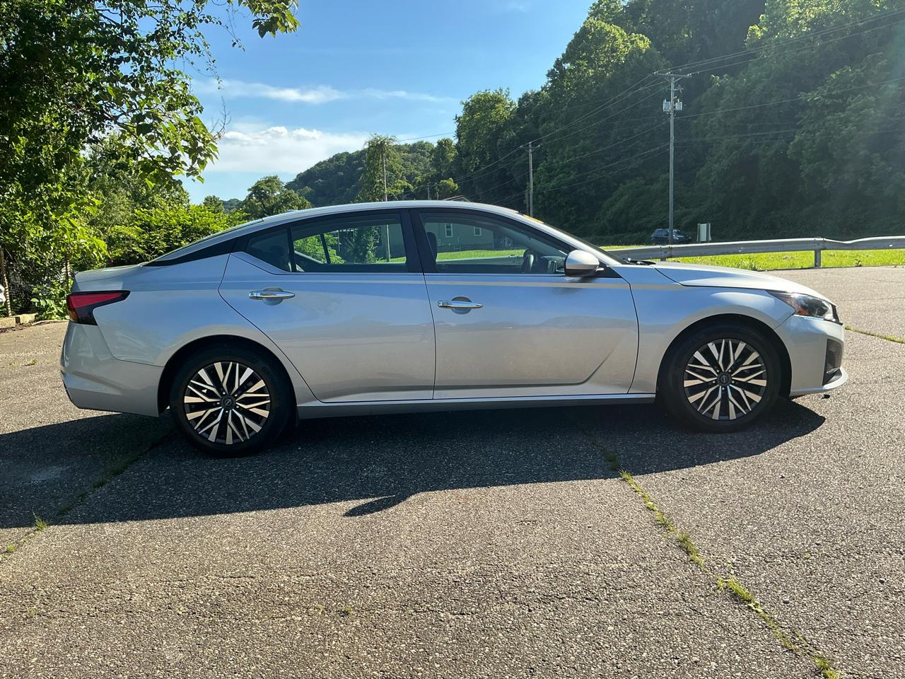 Nissan Altima 2.5 SV Sedan 2023
