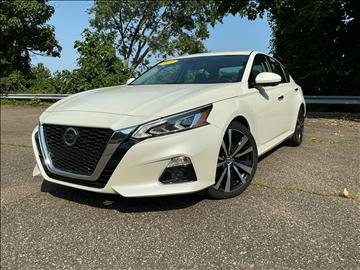 2020 Nissan Altima 2.5 Platinum Sedan