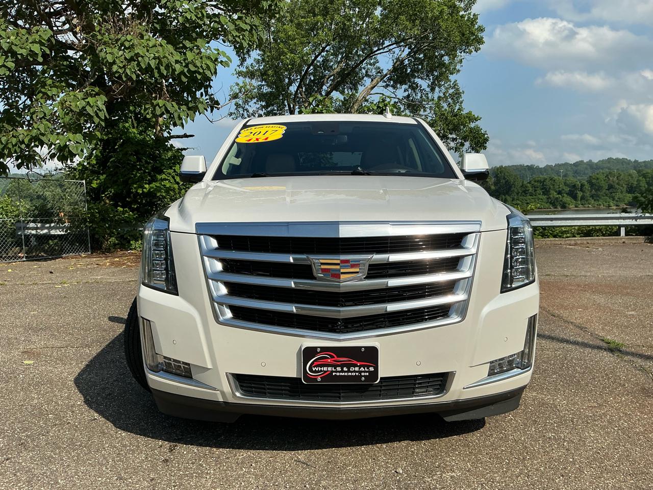 Cadillac Escalade 4WD 4dr Luxury 2017
