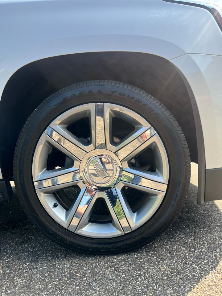 Cadillac Escalade 4WD 4dr Luxury 2017