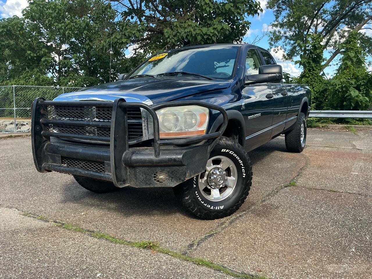 2006 Dodge Ram 2500 4dr Quad Cab 160.5 4WD SLT