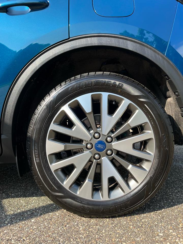 Ford Escape Titanium AWD 2020