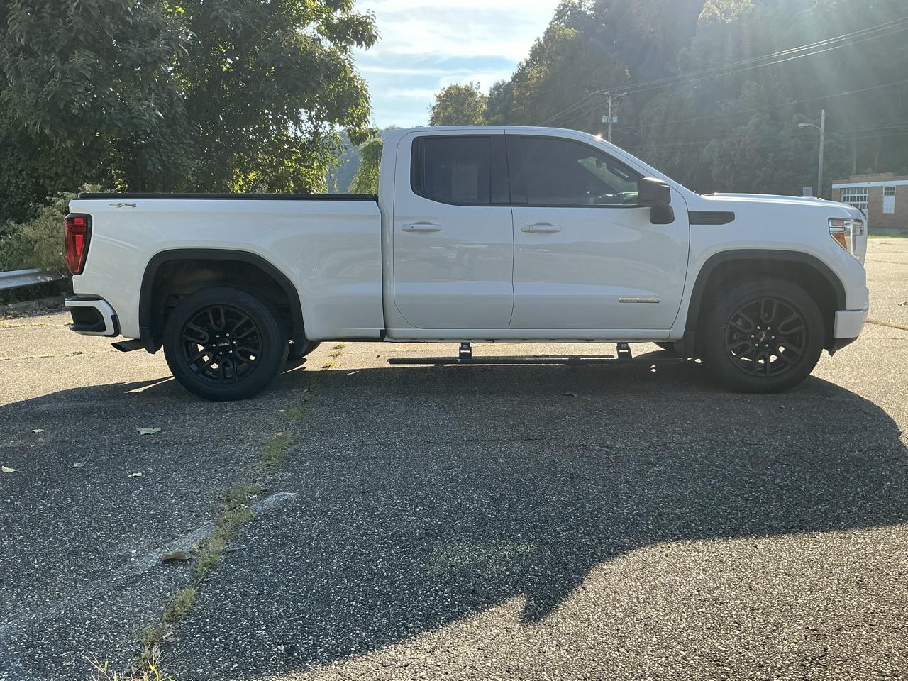 GMC Sierra 1500 4WD Double Cab 147" Elevation w/3SB 2021