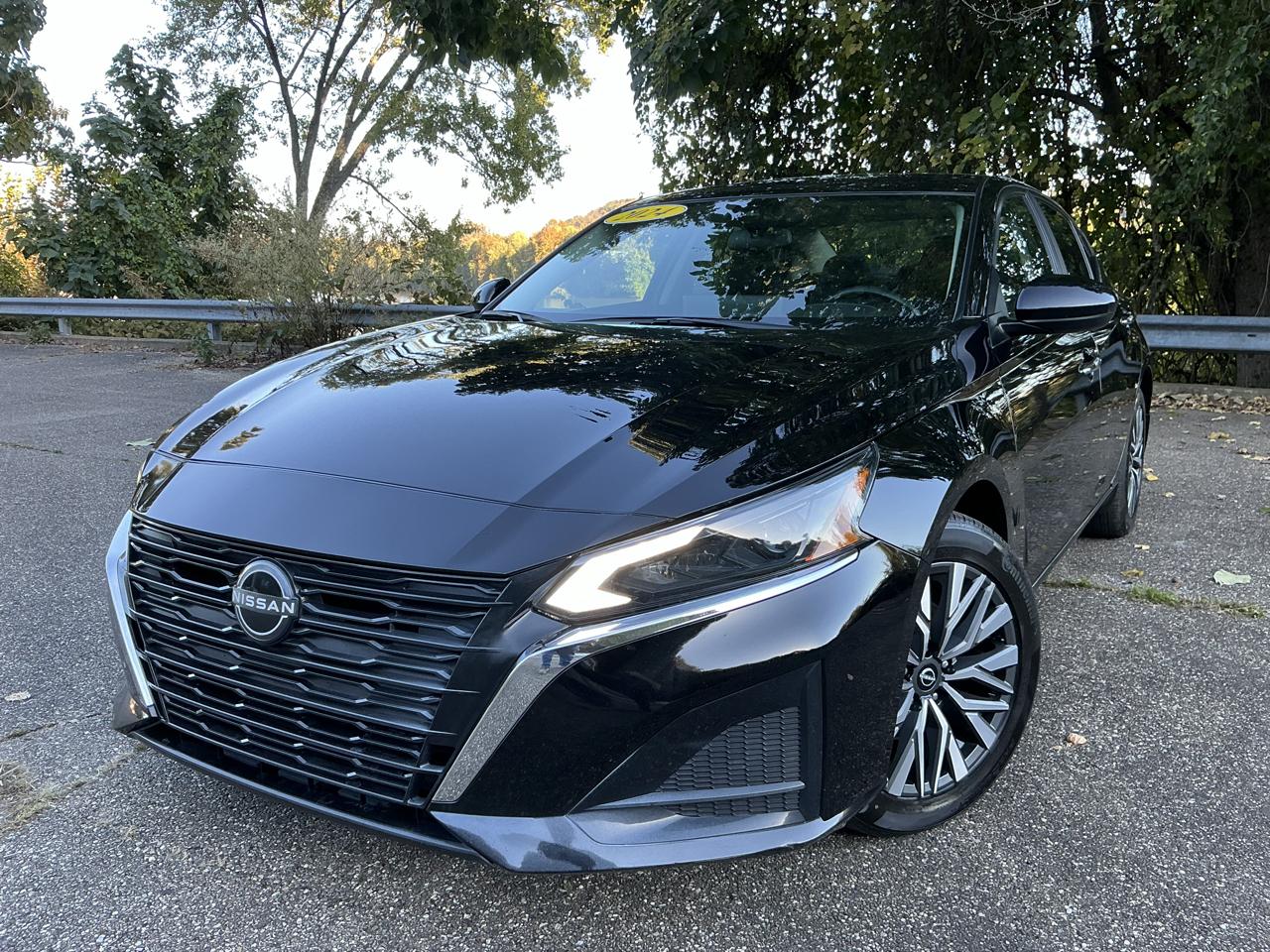 2024 Nissan Altima 2.5 SV AWD Sedan