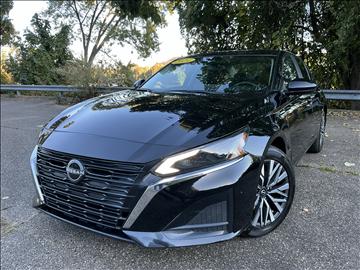 2024 Nissan Altima 2.5 SV AWD Sedan