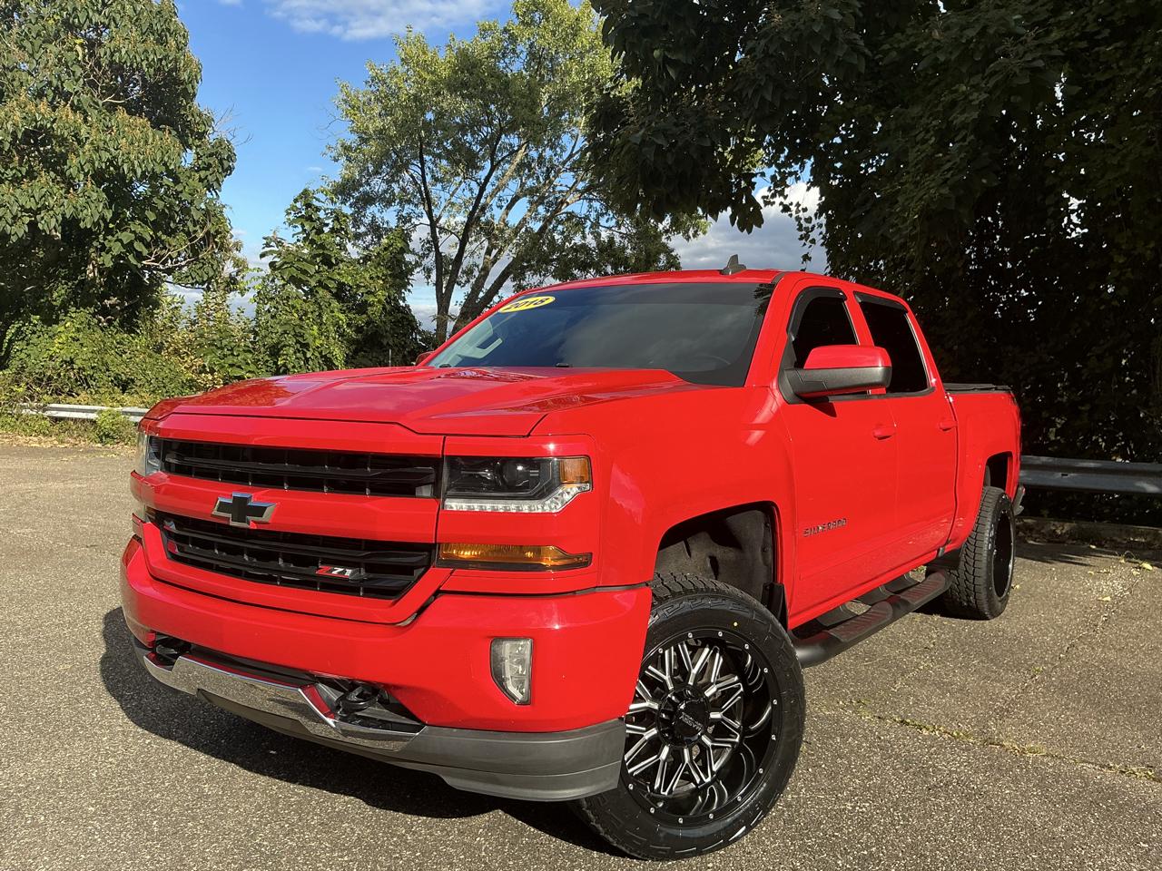 2018 Chevrolet Silverado 1500 4WD Crew Cab 143.5" LT w/2LT