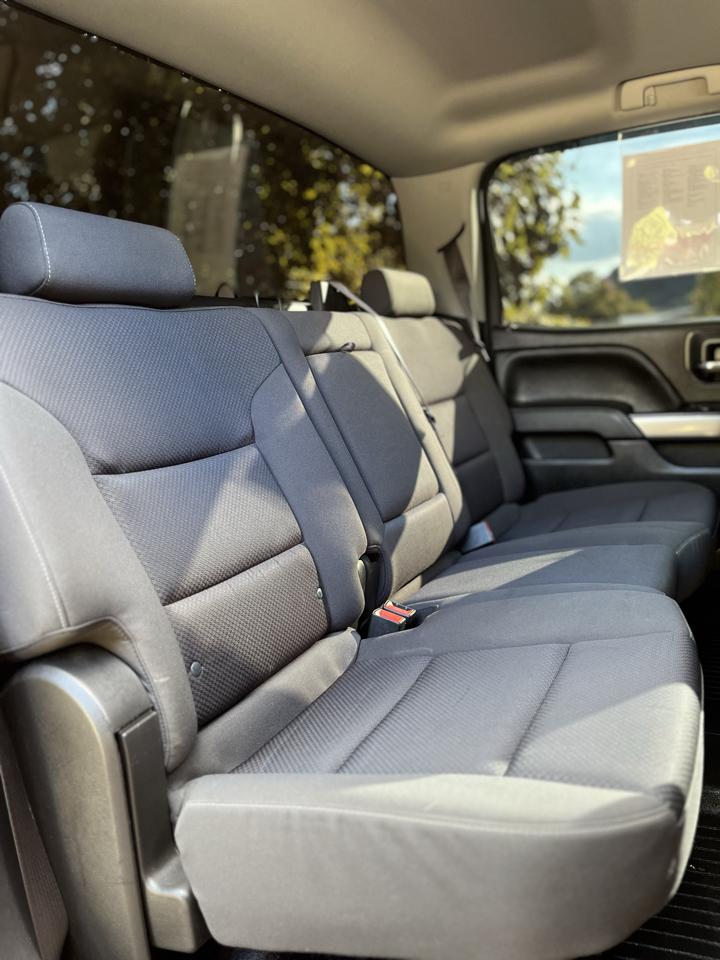 Chevrolet Silverado 1500 4WD Crew Cab 143.5" LT w/2LT 2018