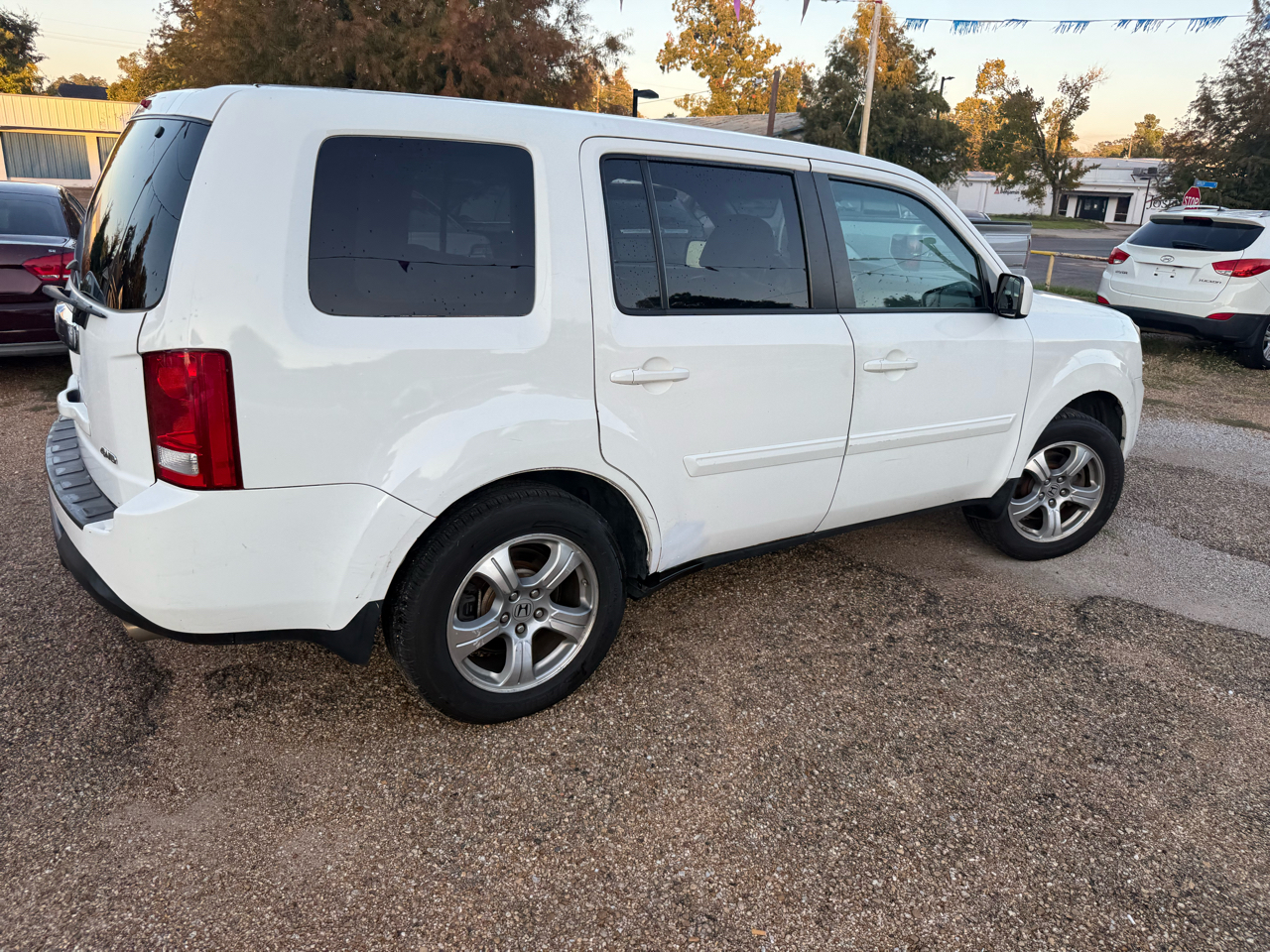 Honda Pilot EX-L 4WD 5-Spd AT with DVD 2014 Honda Pilot EX-L 4WD 5-Spd AT with DVD 2014